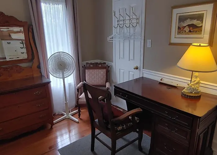 Private Bathroom King Room